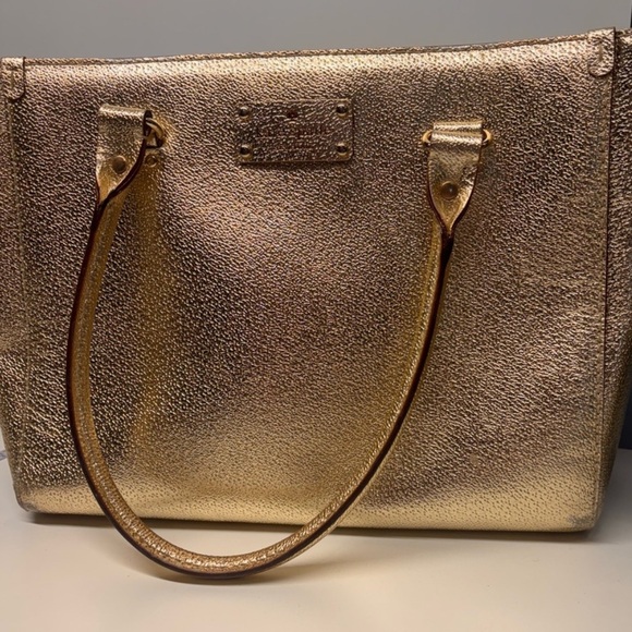 Kate Spade Wellesley Gold tote around 9.5"x 12"x 4.5" - Picture 2 of 11